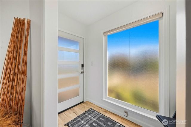 8629 36th Avenue SW, Seattle, WA 98126