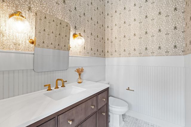 5039 Wigton Drive, Houston, TX 77096