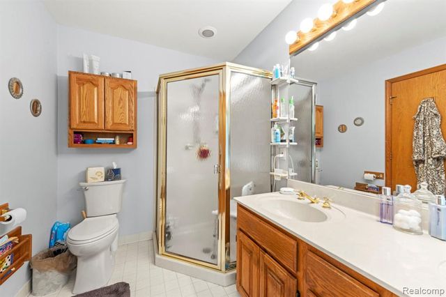 6687 Ridgeview Drive, Clarkston, MI 48346