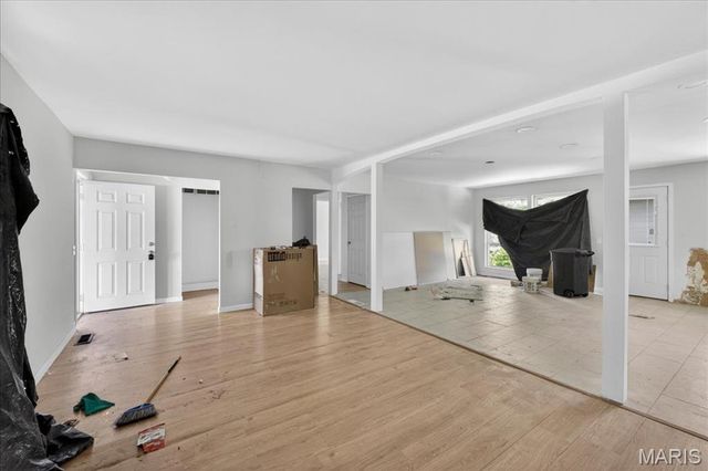 4 Cameo Court, Florissant, MO 63033