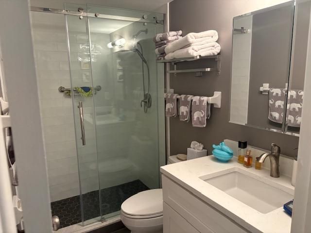 3 Garden Street 203k, Tequesta, FL 33469