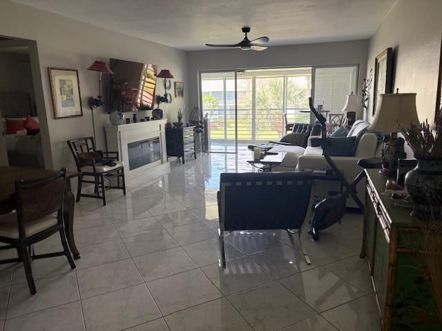 3 Garden Street 203k, Tequesta, FL 33469