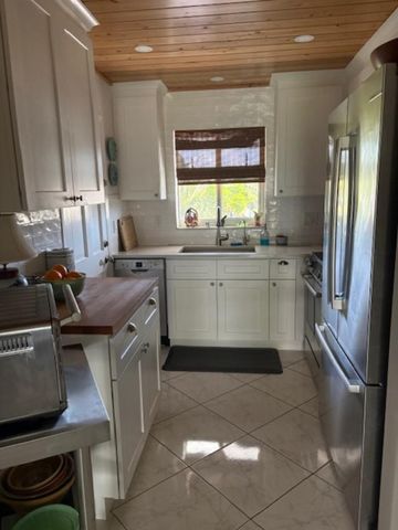 3 Garden Street 203k, Tequesta, FL 33469