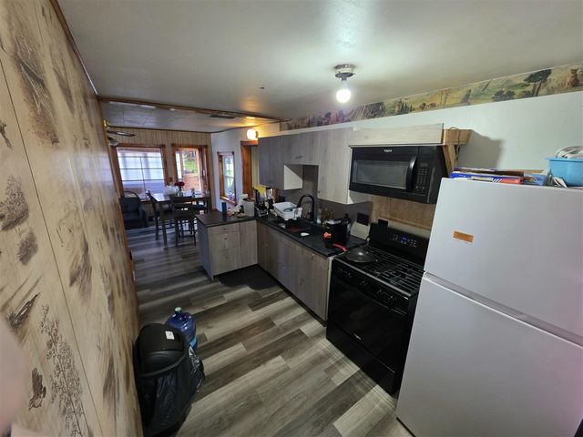 419 Jermyn Street, Ionia, MI 48846