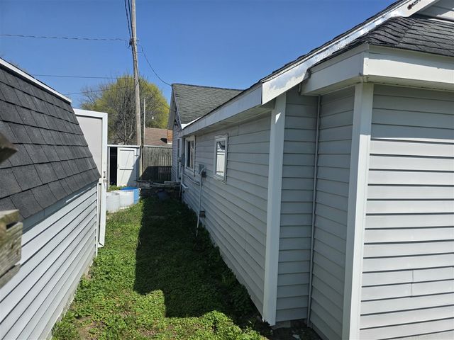 419 Jermyn Street, Ionia, MI 48846