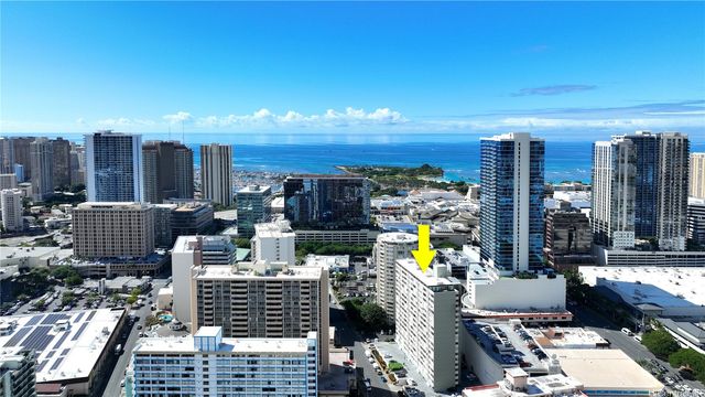 780 Amana Street 1604, Honolulu, HI 96814