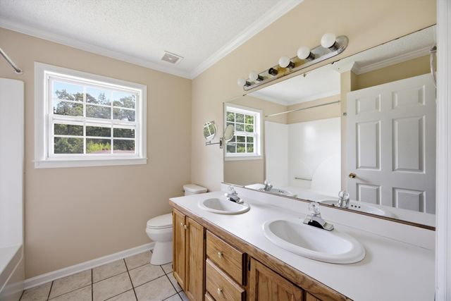 124 Summitt Street, Rossville, GA 30741