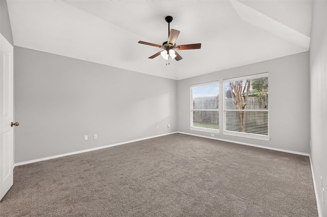 11915 Lois Lane, Pinehurst, TX 77362