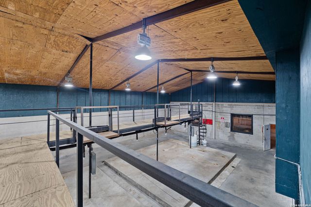 2421 Usener Rd, Fredericksburg, TX 78624