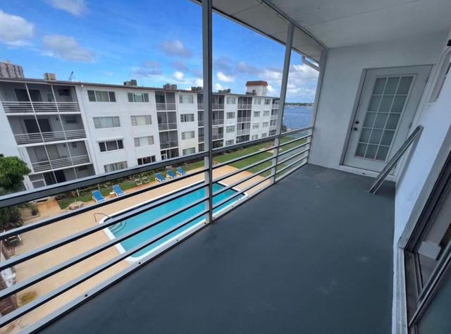 4500 N N Flagler Dr Drive C19, West Palm Beach, FL 33407