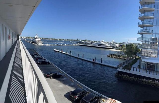 4500 N N Flagler Dr Drive C19, West Palm Beach, FL 33407