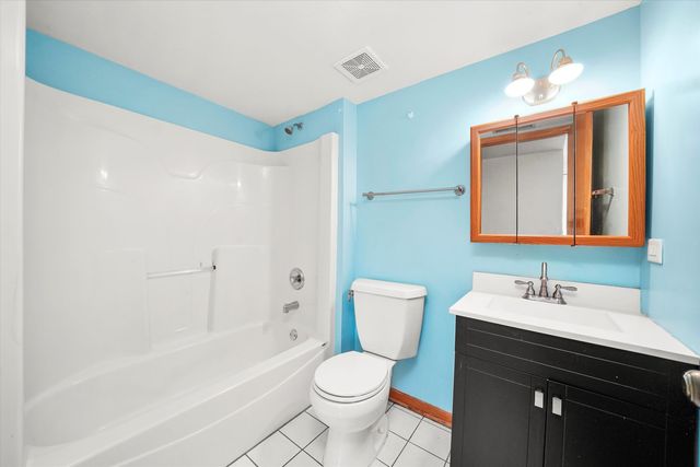 4500 Rumsey Avenue 2N, Oak Lawn, IL 60453