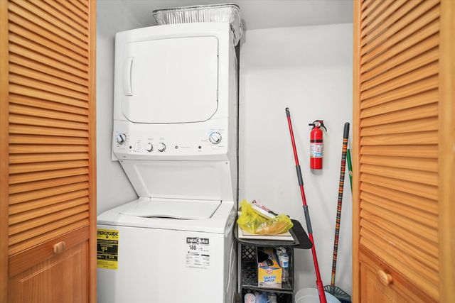 4500 Rumsey Avenue 2N, Oak Lawn, IL 60453