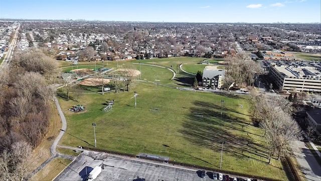 4500 Rumsey Avenue 2N, Oak Lawn, IL 60453