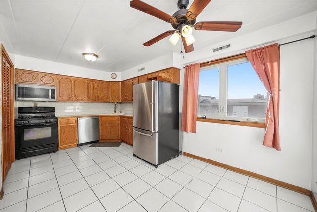 4500 Rumsey Avenue 2N, Oak Lawn, IL 60453