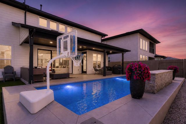 7917 Edmondson BND, Austin, TX 78744