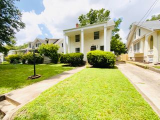 749 South Pickwick Avenue, Springfield, MO 65804