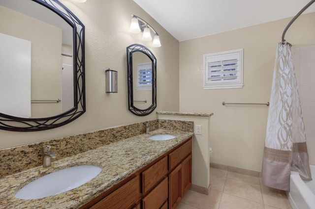 7458 Black Tree Ln, Citrus Heights, CA 95610