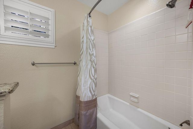 7458 Black Tree Ln, Citrus Heights, CA 95610