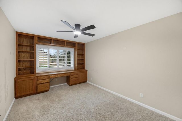 7458 Black Tree Ln, Citrus Heights, CA 95610