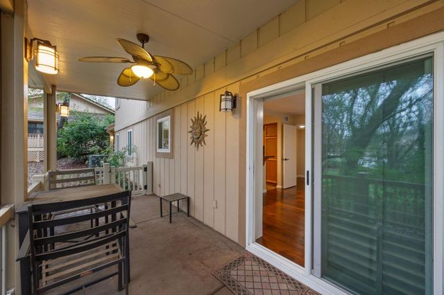 7458 Black Tree Ln, Citrus Heights, CA 95610