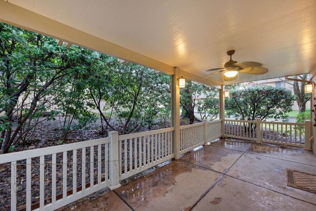 7458 Black Tree Ln, Citrus Heights, CA 95610