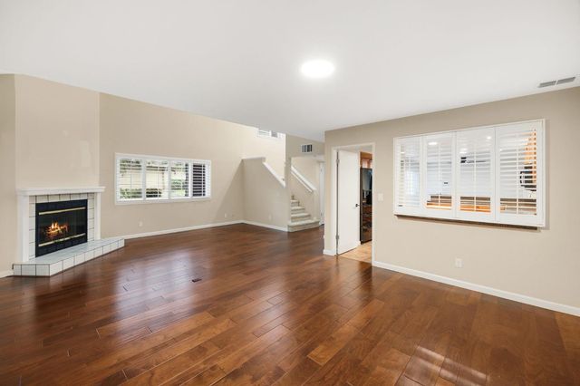 7458 Black Tree Ln, Citrus Heights, CA 95610