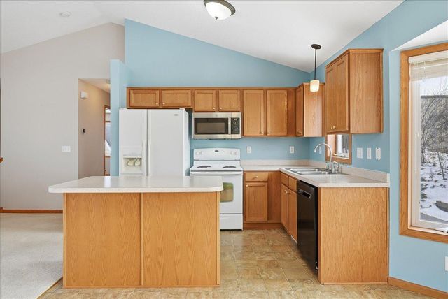 821 River Terrace, Prescott, WI 54021