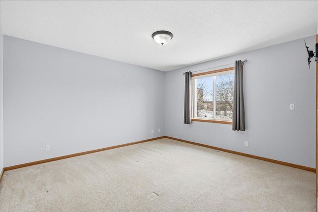 821 River Terrace, Prescott, WI 54021