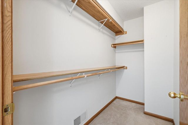 821 River Terrace, Prescott, WI 54021