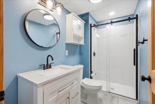 821 River Terrace, Prescott, WI 54021