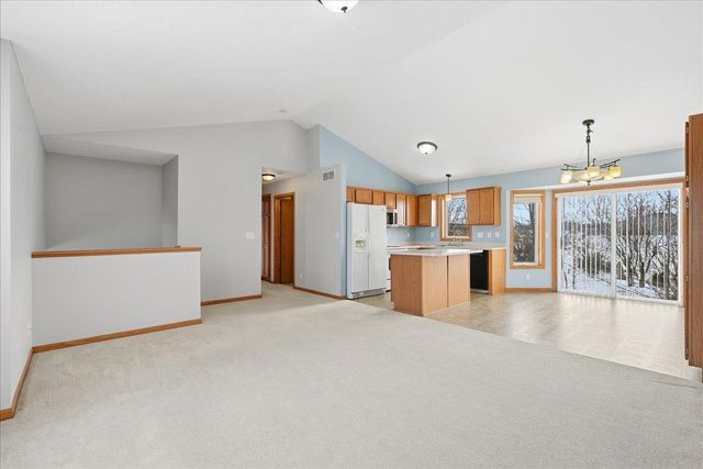 821 River Terrace, Prescott, WI 54021