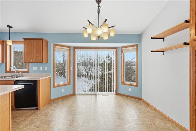 821 River Terrace, Prescott, WI 54021