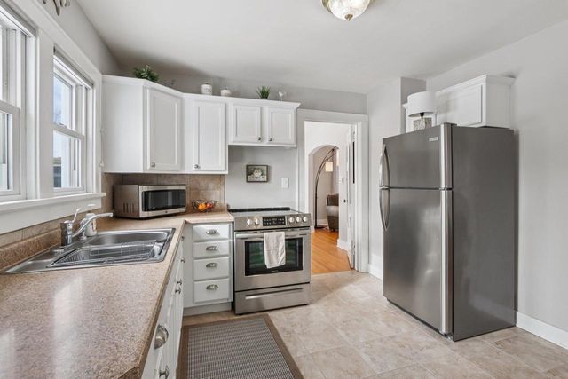 108 4th Street, Waunakee, WI 53597