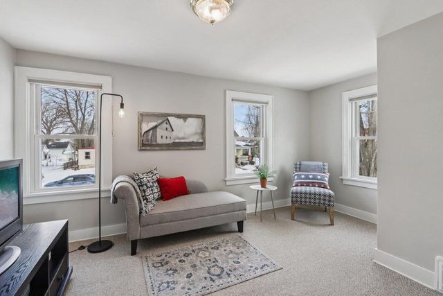 108 4th Street, Waunakee, WI 53597