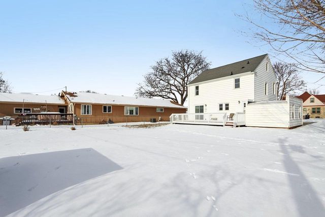 108 4th Street, Waunakee, WI 53597