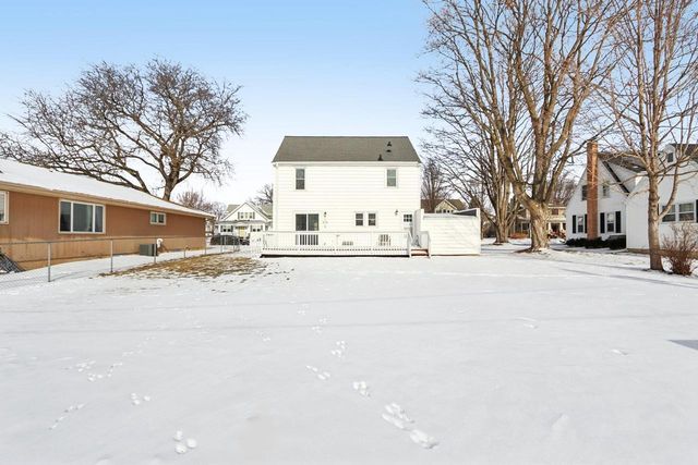 108 4th Street, Waunakee, WI 53597