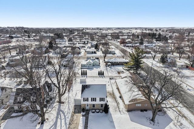 108 4th Street, Waunakee, WI 53597