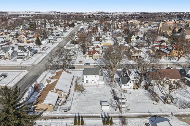 108 4th Street, Waunakee, WI 53597