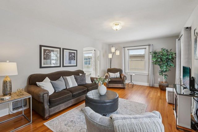 108 4th Street, Waunakee, WI 53597