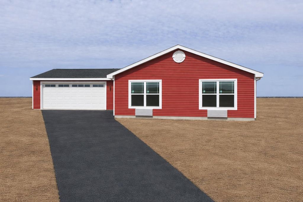 9044 Kingsfield Drive, Mayfield Twp, MI 49649