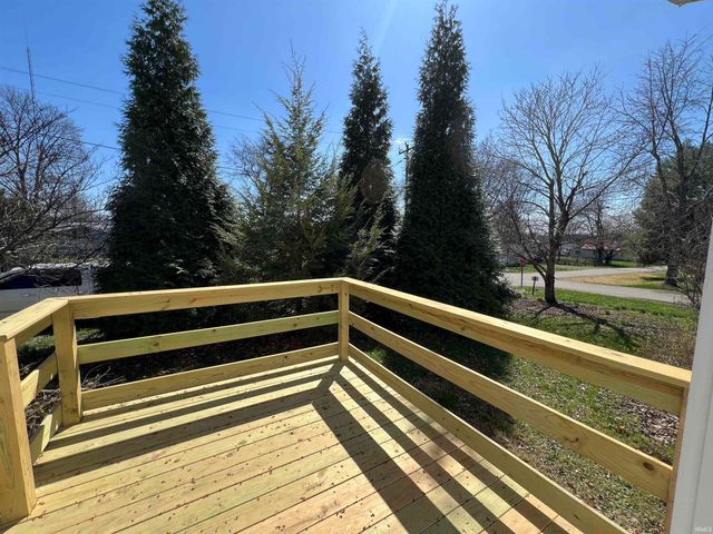 204 W Depot Street, Bruceville, IN 47516