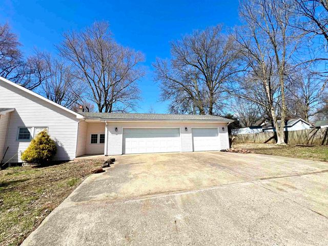 204 W Depot Street, Bruceville, IN 47516