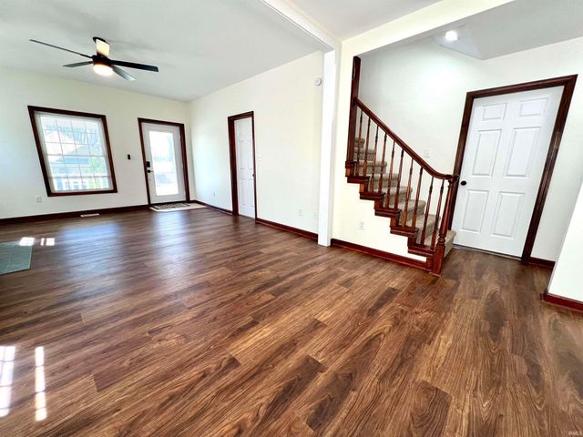 204 W Depot Street, Bruceville, IN 47516