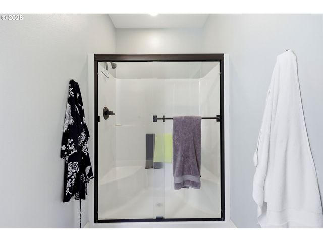 22814 Sw COWLITZ Dr, Tualatin, OR 97062