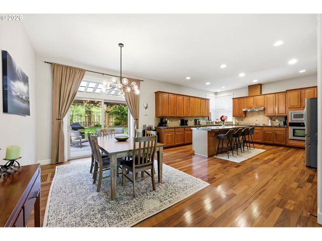22814 Sw COWLITZ Dr, Tualatin, OR 97062