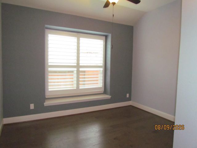15406 Thompson Ridge Drive, Cypress, TX 77429