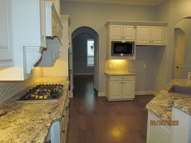 15406 Thompson Ridge Drive, Cypress, TX 77429