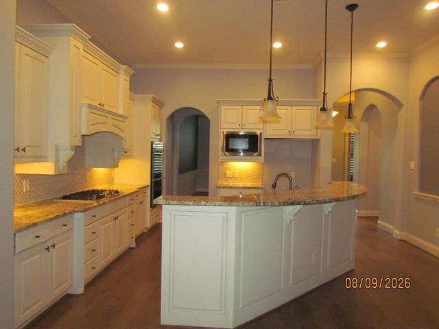 15406 Thompson Ridge Drive, Cypress, TX 77429