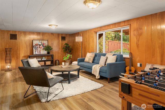 3608 NE 103rd Street, Seattle, WA 98125